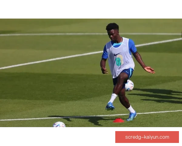 穆里尼奥战术创新引发关注，球队表现稳健持续提升